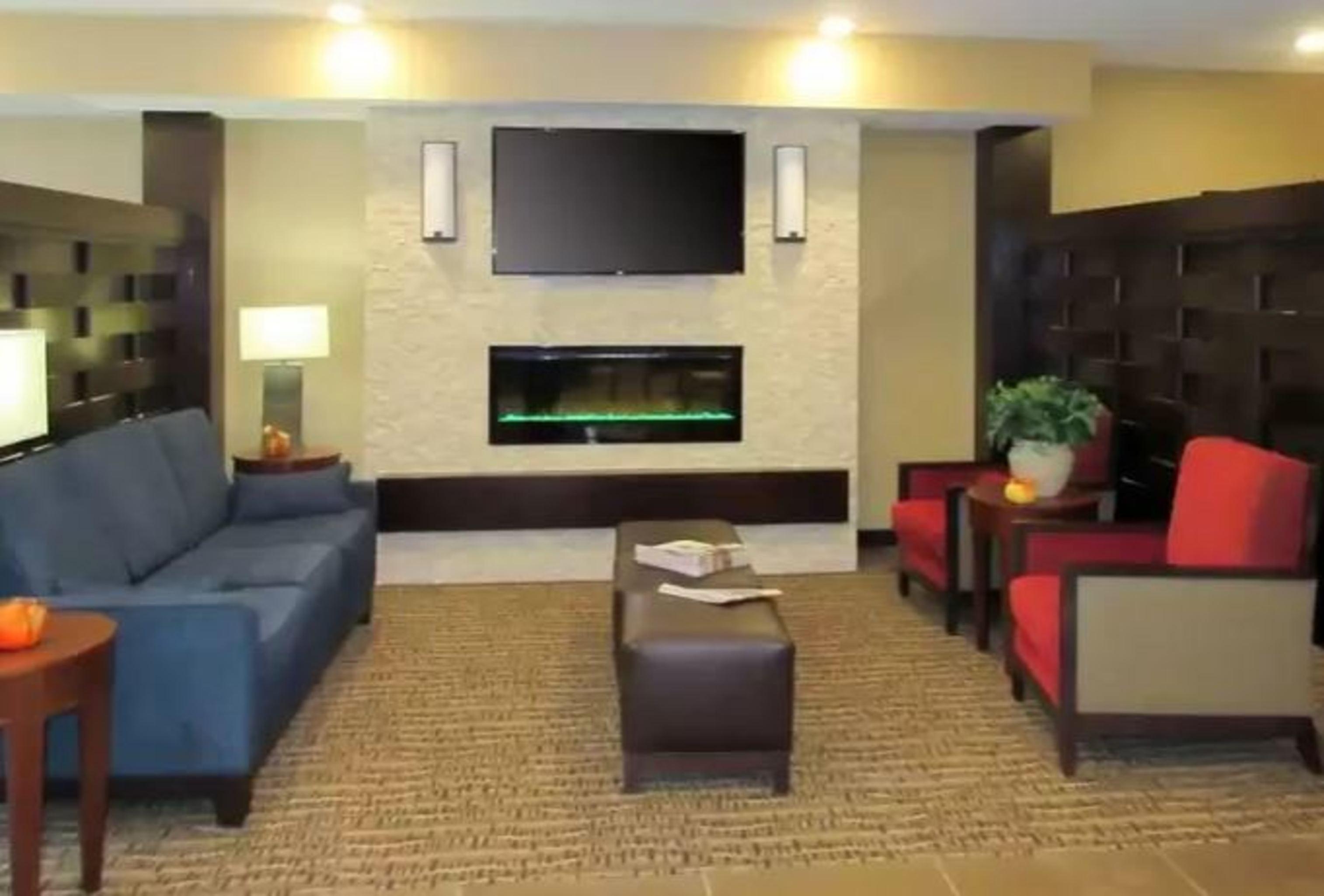 Comfort Inn & Suites Northern Kentucky Wilder Dış mekan fotoğraf