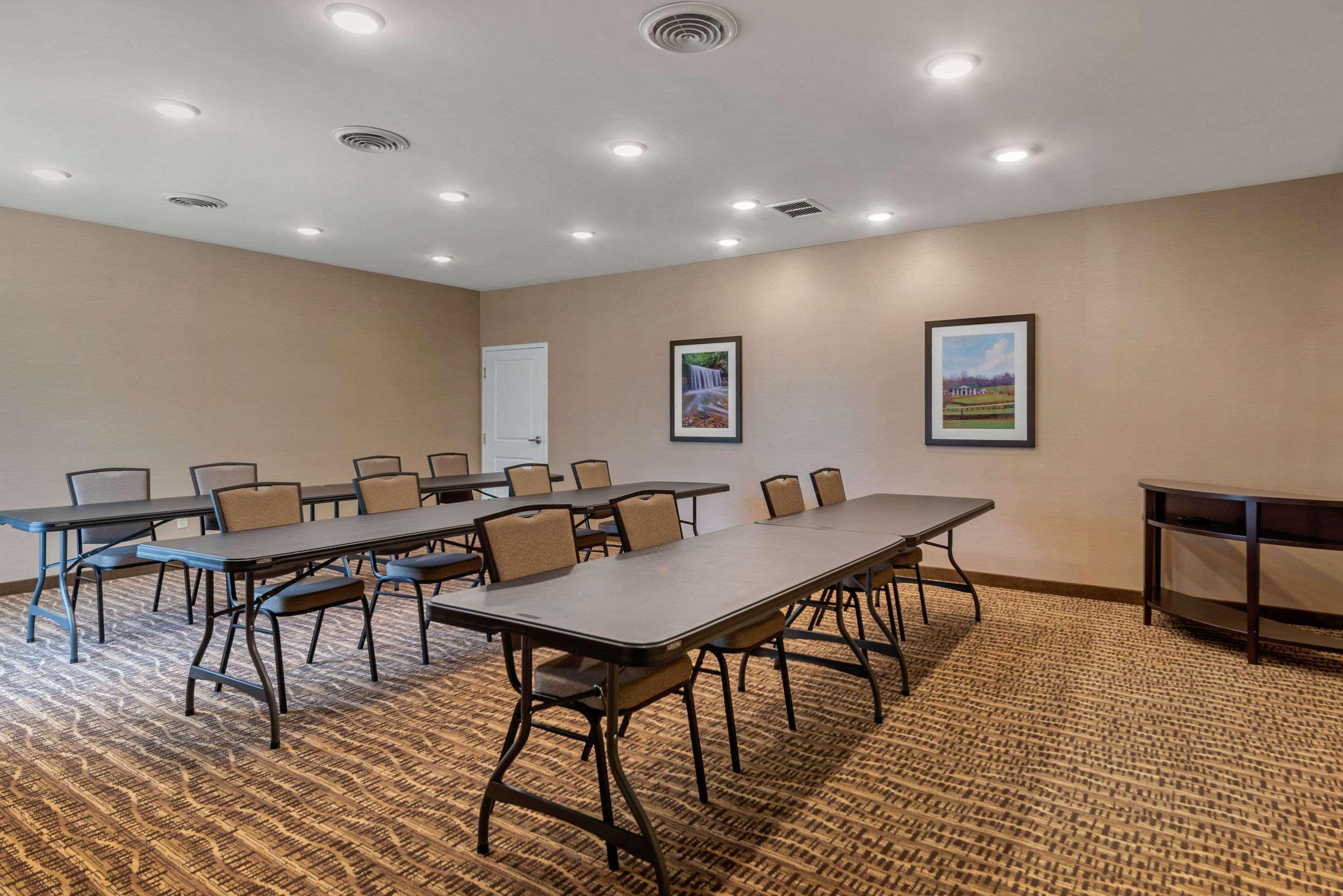 Comfort Inn & Suites Northern Kentucky Wilder Dış mekan fotoğraf