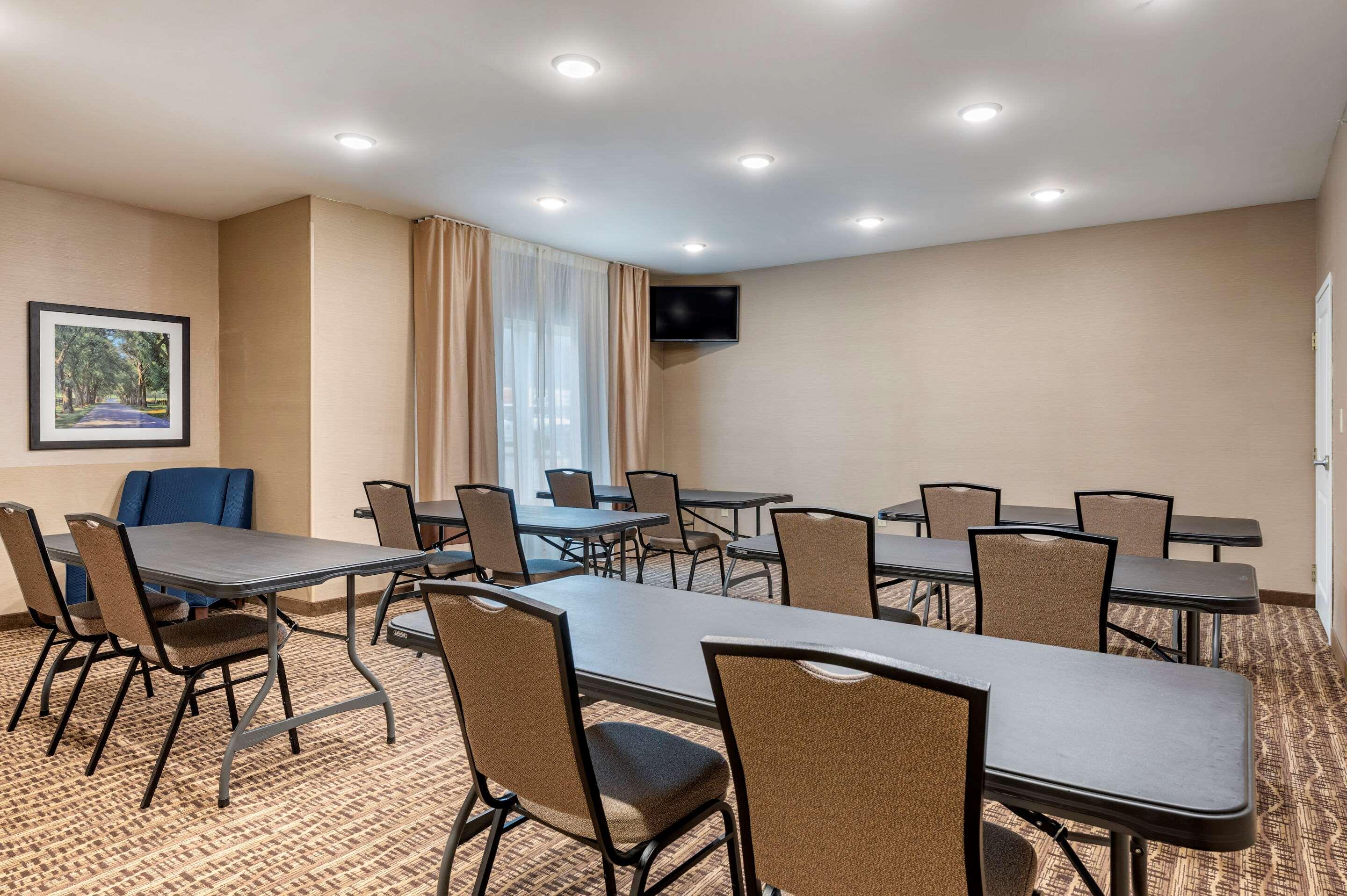 Comfort Inn & Suites Northern Kentucky Wilder Dış mekan fotoğraf