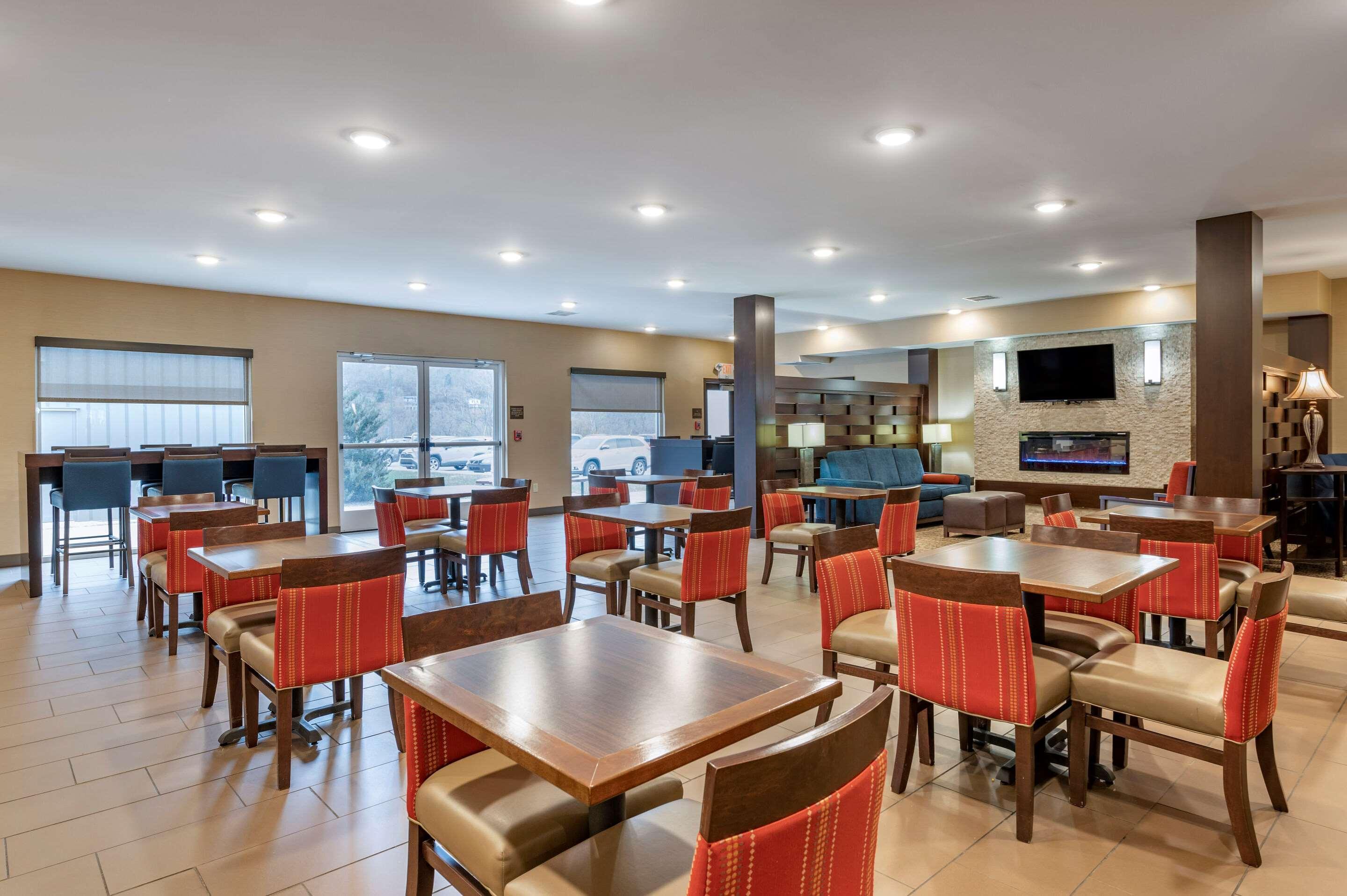 Comfort Inn & Suites Northern Kentucky Wilder Dış mekan fotoğraf