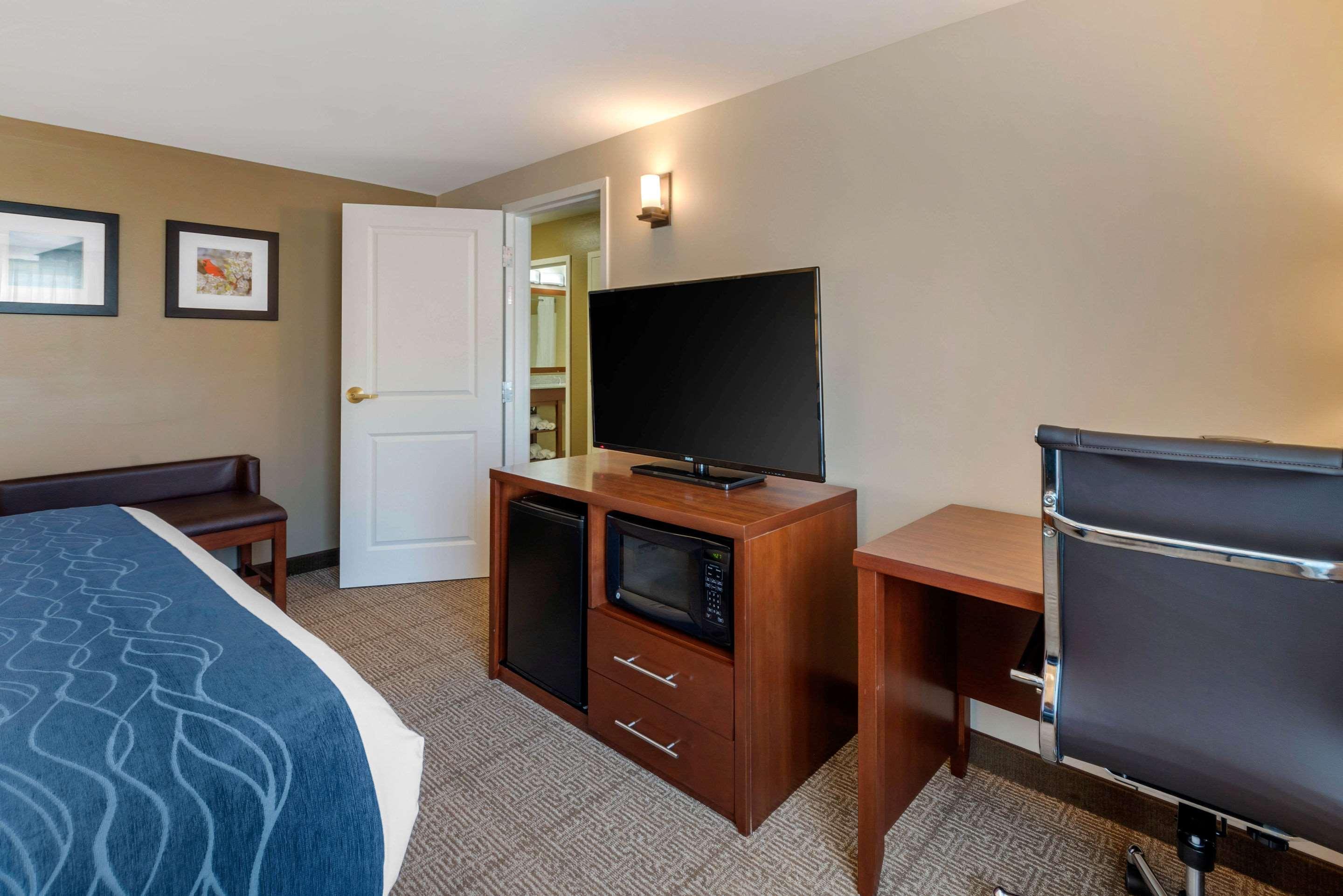 Comfort Inn & Suites Northern Kentucky Wilder Dış mekan fotoğraf