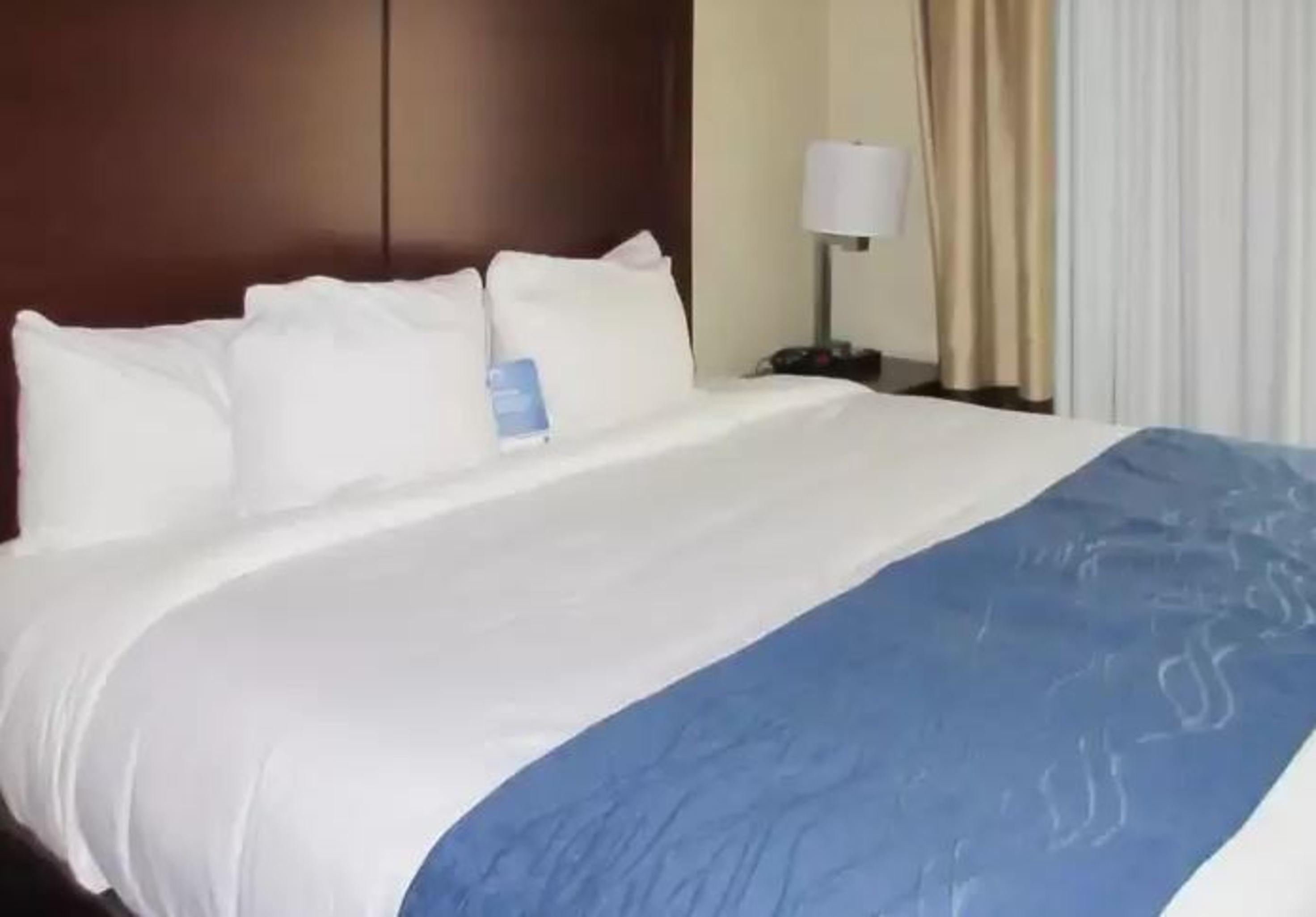 Comfort Inn & Suites Northern Kentucky Wilder Dış mekan fotoğraf